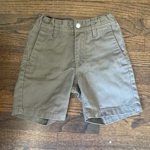 Volcom brown 4T shorts